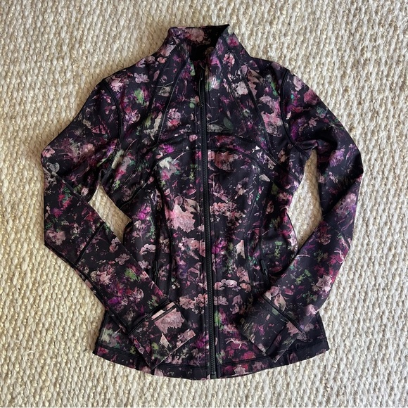 Lululemon Define Jacket Luxtreme in Floral Shift Multi Purple 6 - Picture 2 of 7